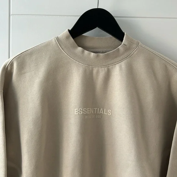 Essentials Sweater - Picture 4 of 9